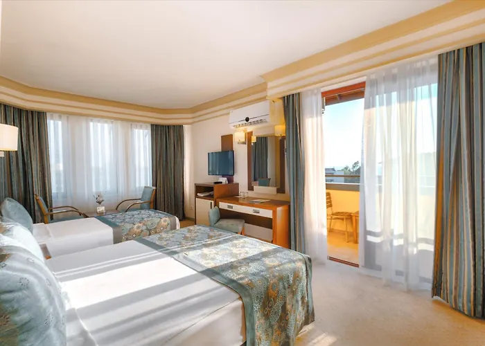 Villa Side Hotel